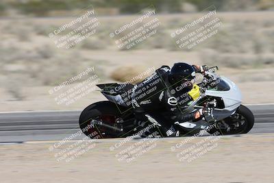 media/Jan-15-2026-Racers Edge (Thu) [[dfebeb70ab]]/2-A Group/Session 3 (Turn 15 Inside Pans)/